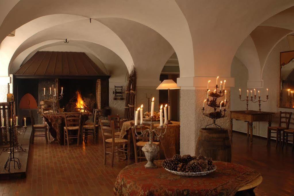 Relais Del Castello Di Oviglio Hotel Exterior photo